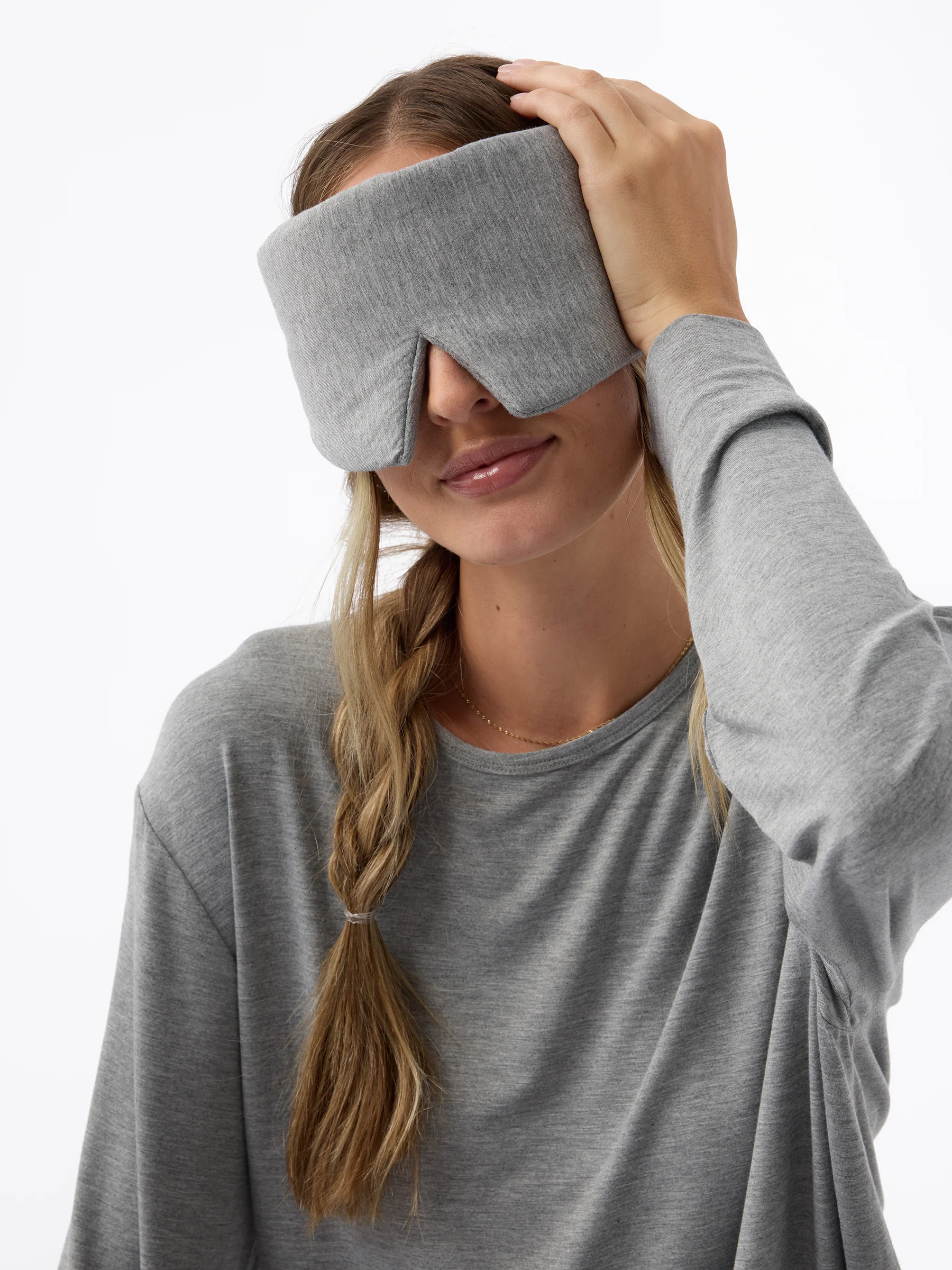 Adjustable Bamboo Sleep Mask - Image 4