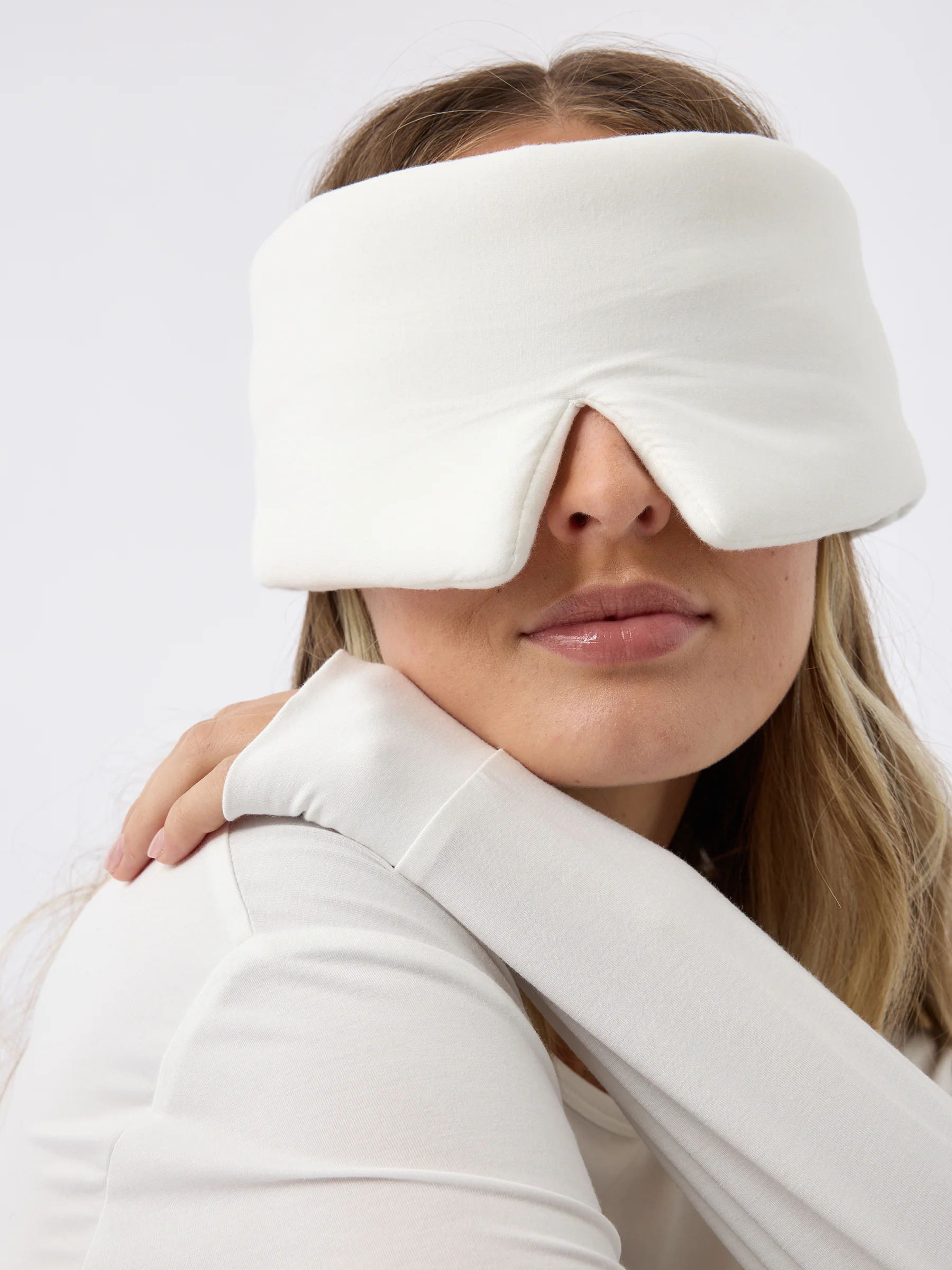 Adjustable Bamboo Sleep Mask - Image 6