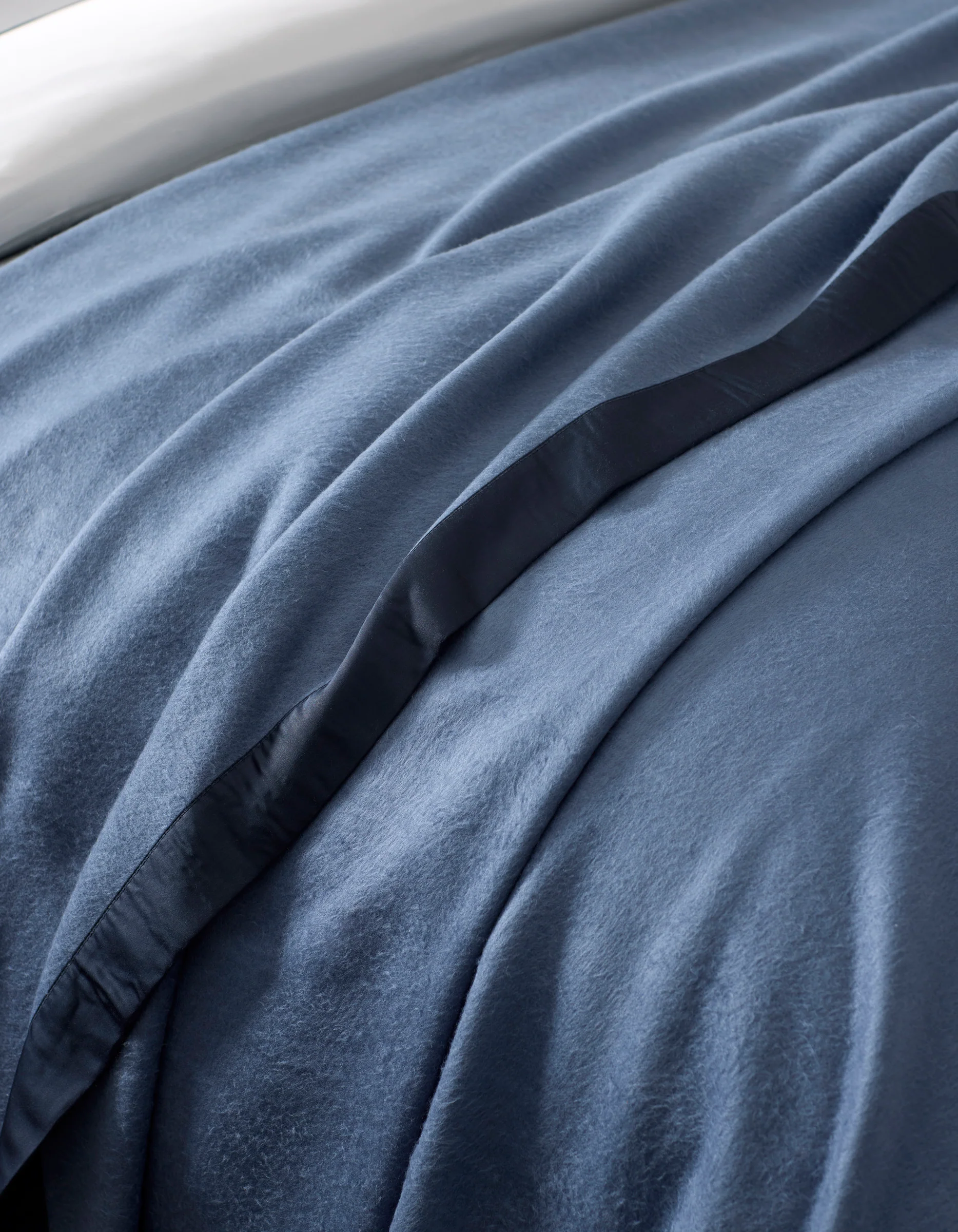 Bamboo Blanket - Image 15