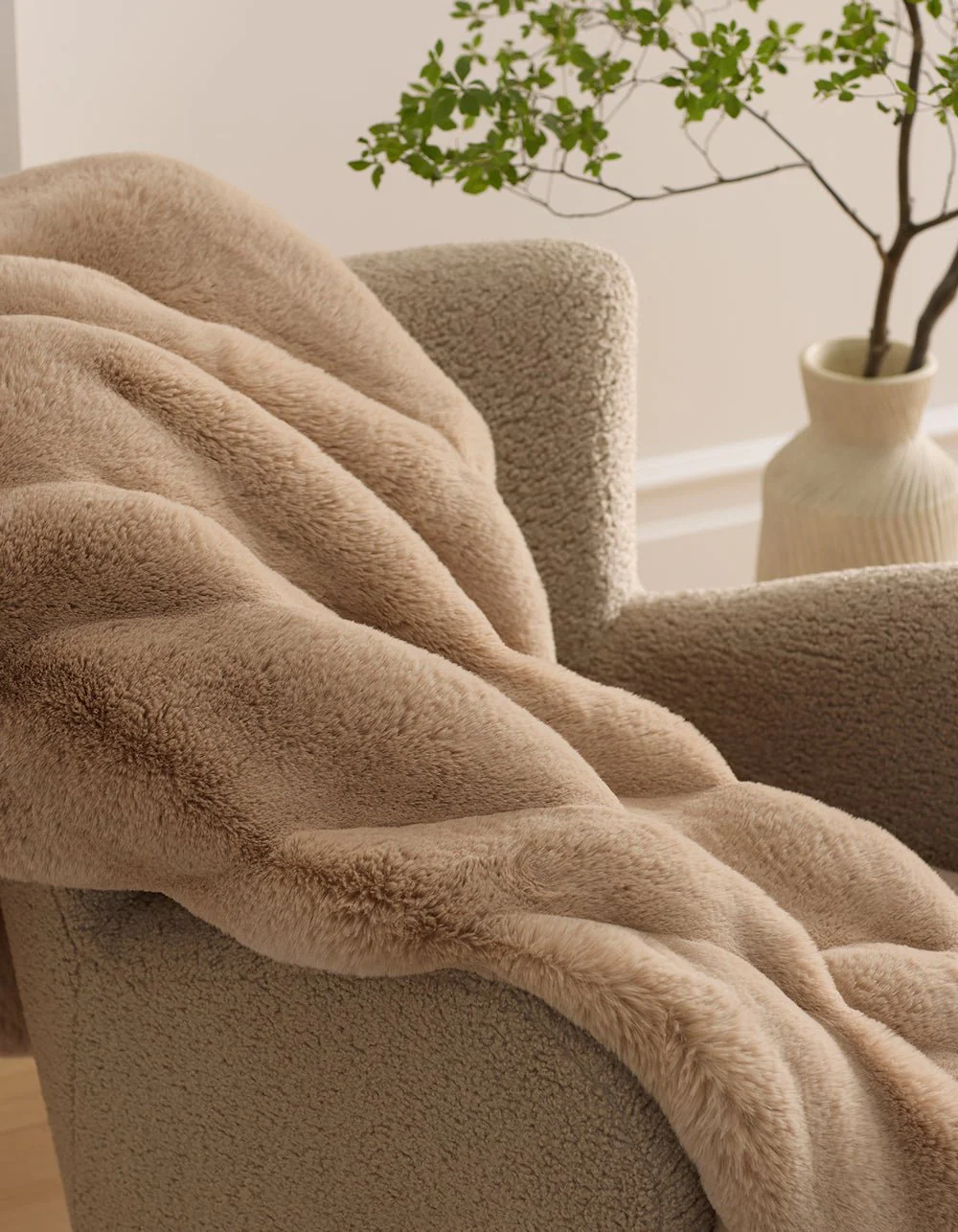 Channel Cuddle Blanket - Image 9