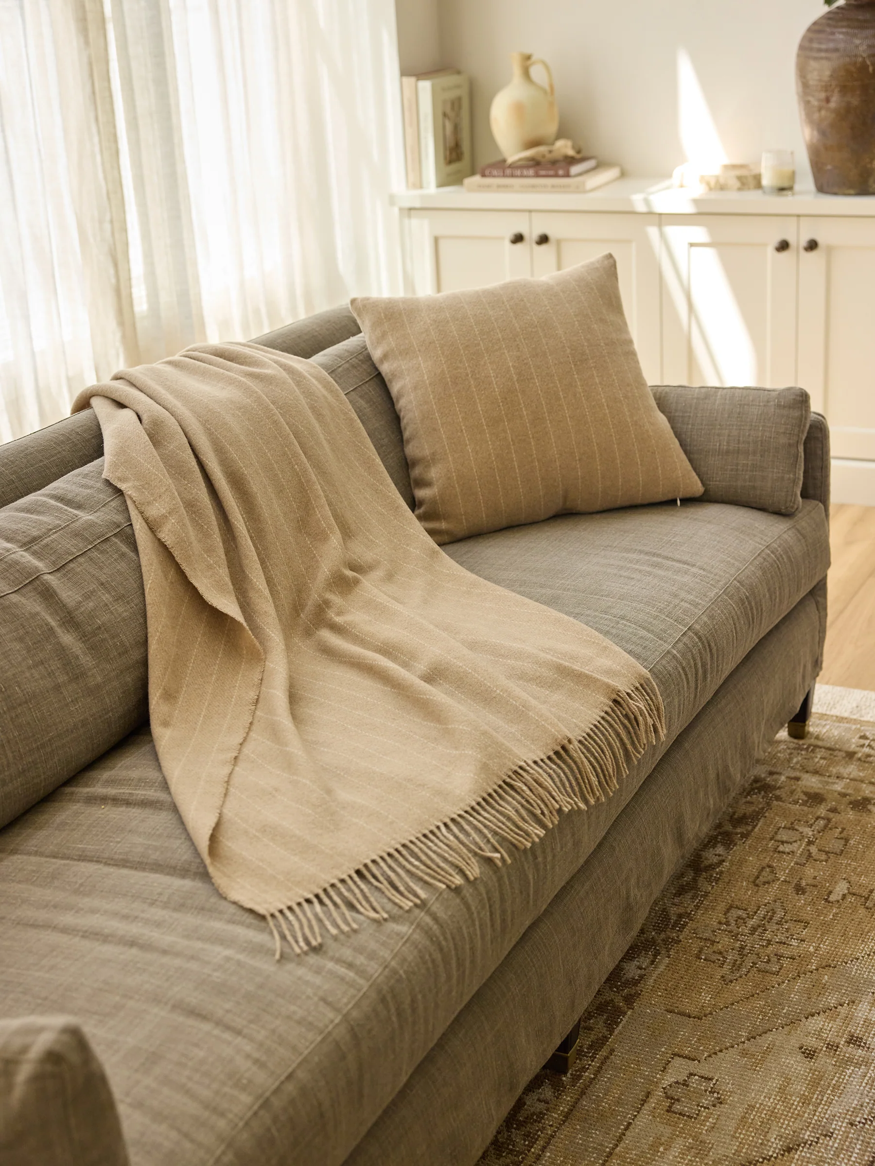 Florence Pillow - Wholesale - Image 2