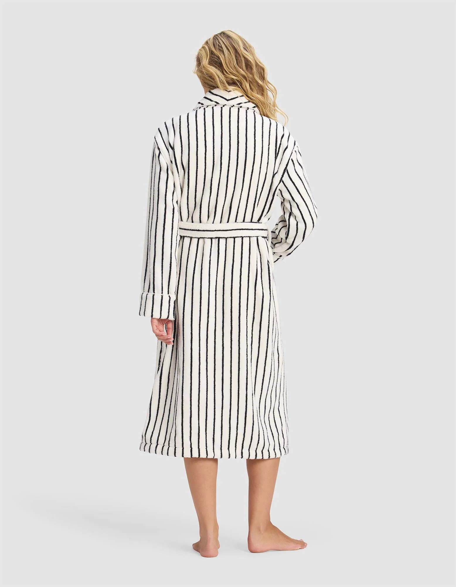 Luxe Bath Robe - Image 25