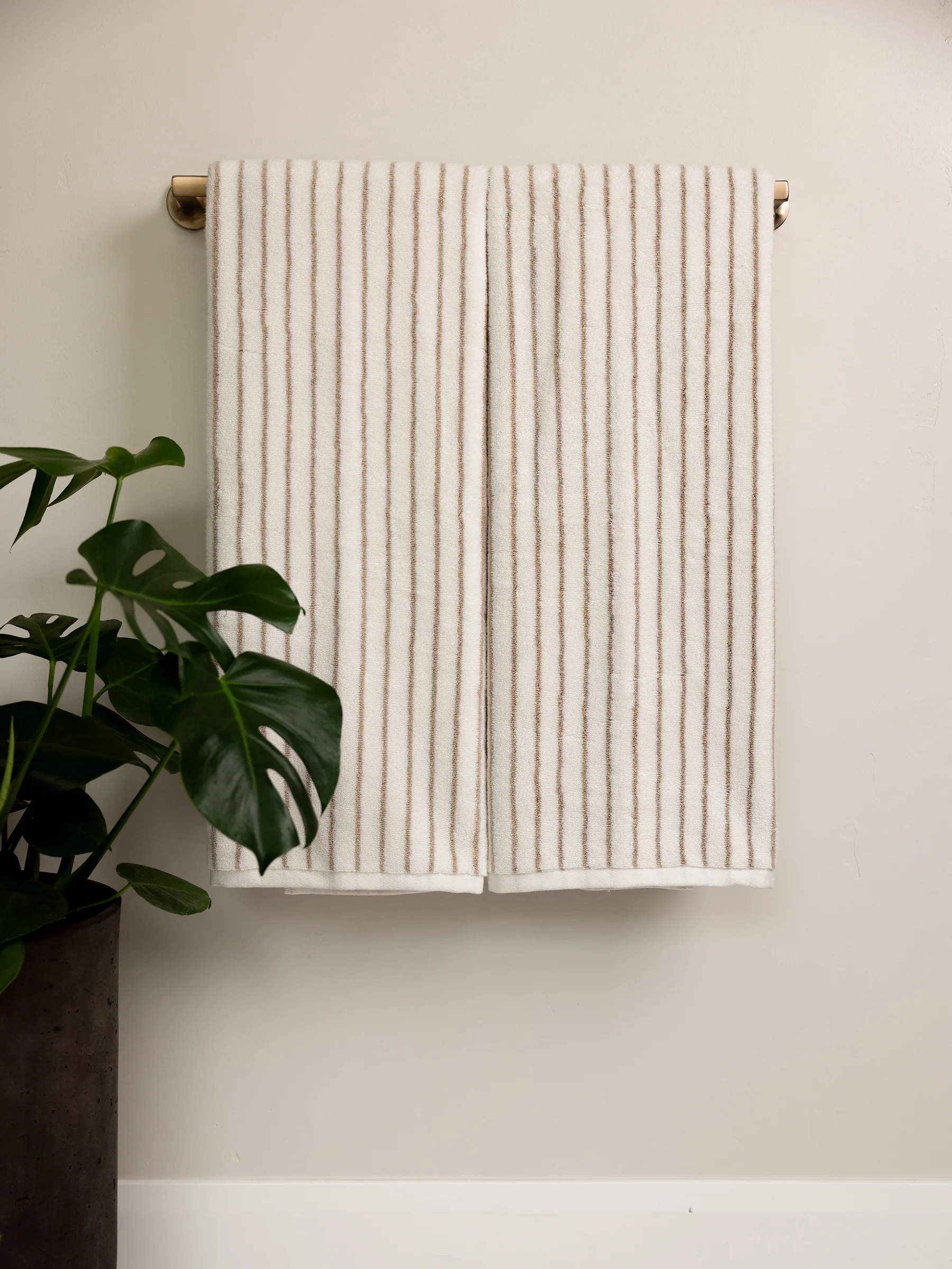 Luxe Bath Towels - Image 51